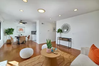 Photo #4: NDP2509034 Listing