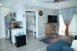 Photo #2: NDP2509223 Listing