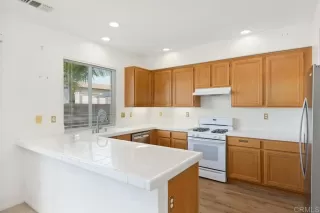 Photo #5: NDP2509318 Listing 