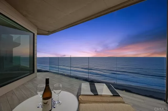 MLS: NDP2509412 Condo For Sale