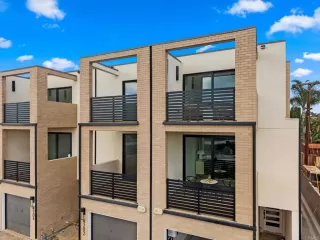 Photo #2: NDP2509437 Listing