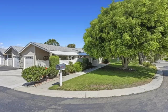 MLS: NDP2509523 Condo For Sale