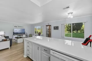 Photo #3: NDP2509523 Listing