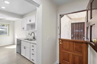 Photo #1: NDP2509524 Listing 