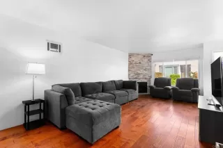 Photo #5: NDP2509527 Listing