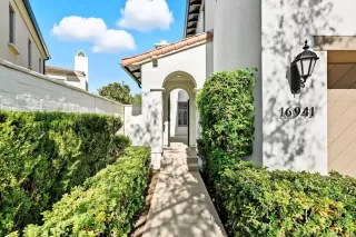 Photo #2: NDP2509531 Listing