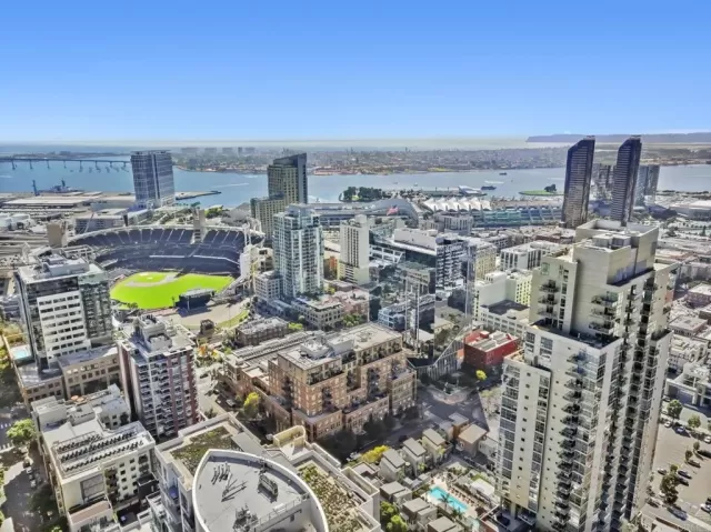 MLS: NDP2509536 Condo For Sale