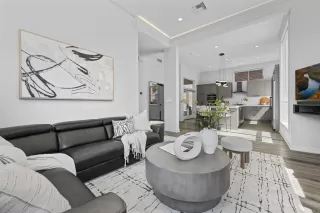 Photo #2: NDP2509536 Listing