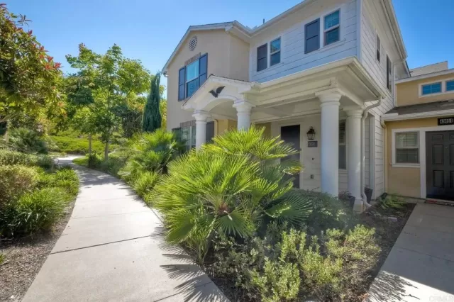 MLS: NDP2509580 Condo For Sale