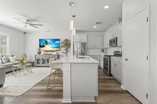 Photo #2: NDP2509691 Listing 