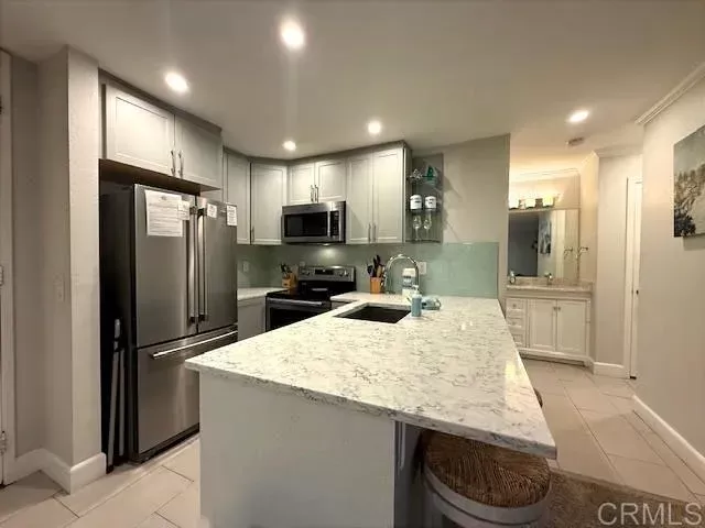 MLS: NDP2509712 Condo For Sale