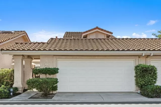 MLS: NDP2509726 Condo For Sale