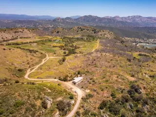 Photo #2: NDP2509743 Listing