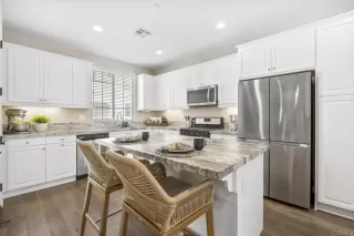 Photo #3: NDP2509880 Listing