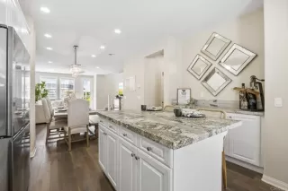 Photo #6: NDP2509880 Listing