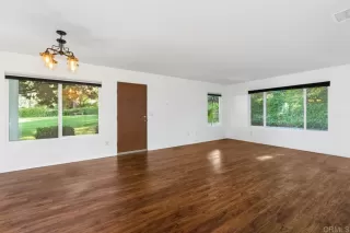 Photo #3: NDP2510008 Listing 