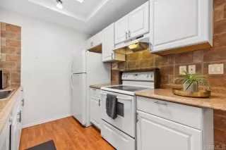 Photo #6: NDP2510182 Listing