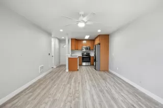 Photo #5: NDP2510261 Listing