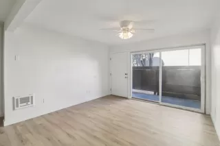 Photo #4: NDP2510427 Listing