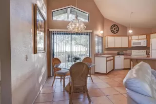 Photo #4: NDP2510472 Listing