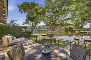 Photo #6: NDP2510486 Listing