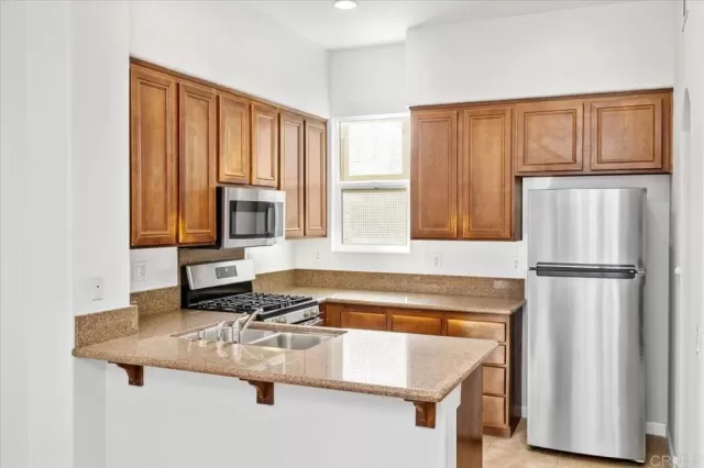 MLS: NDP2510571 Condo For Sale