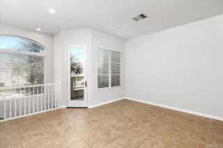 Photo #5: NDP2510571 Listing 