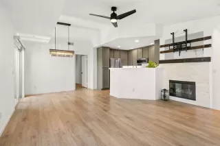 Photo #6: NDP2510594 Listing