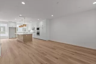 Photo #2: NDP2510669 Listing 