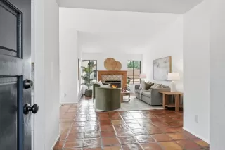 Photo #4: NDP2510806 Listing