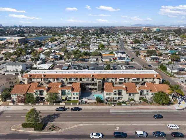 MLS: NDP2510916 Condo For Sale