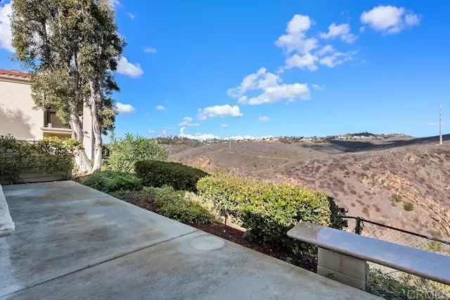 MLS: NDP2510989 Condo For Sale