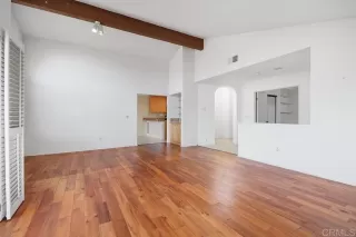 Photo #4: NDP2510989 Listing 