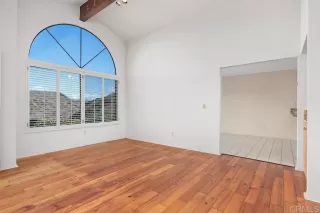 Photo #5: NDP2510989 Listing 