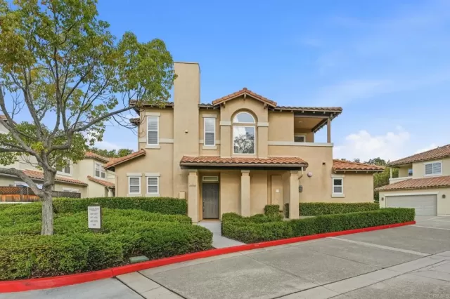 MLS: NDP2511009 Condo For Sale