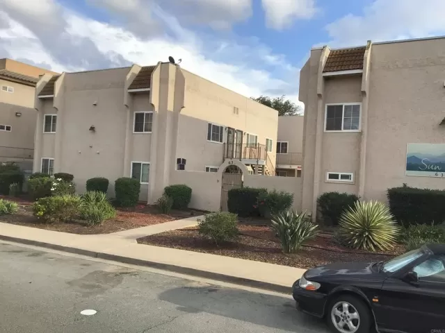 MLS: NDP2511019 Condo For Sale