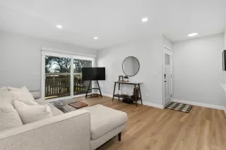 Photo #5: NDP2511098 Listing