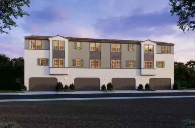 MLS: NDP2511126 Condo For Sale