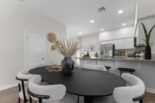 Photo #4: NDP2511274 Listing 