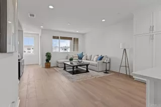 Photo #3: NDP2511351 Listing