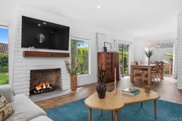 MLS: NDP2511386 Condo For Sale