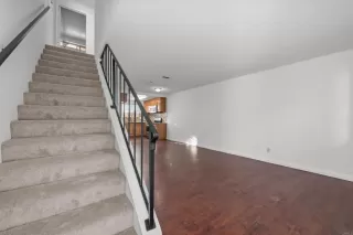 Photo #2: NDP2600095 Listing 