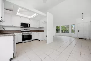 Photo #6: NDP2600216 Listing 