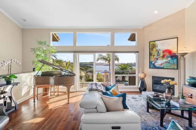 MLS: NDP2600271 Condo For Sale