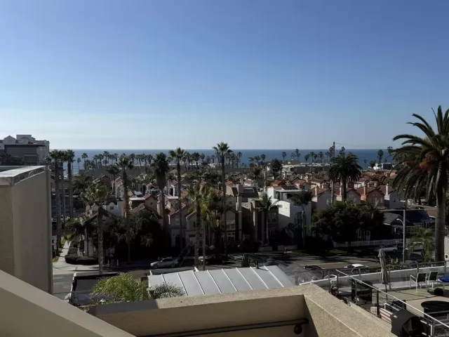 MLS: NDP2600393 Condo For Sale