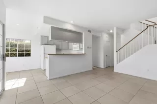 Photo #5: NDP2600479 Listing 