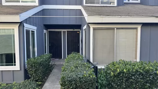 MLS: NDP2600494 Condo For Sale