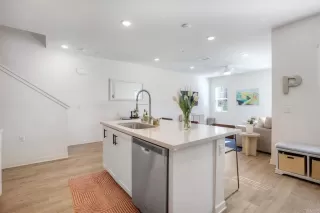 Photo #4: NDP2600530 Listing 