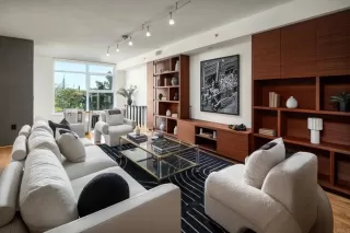 Browse active condo listings in BREEZA