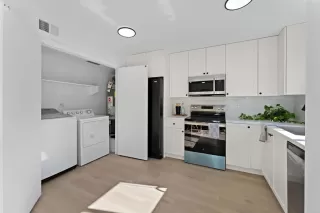 Photo #4: NDP2600610 Listing